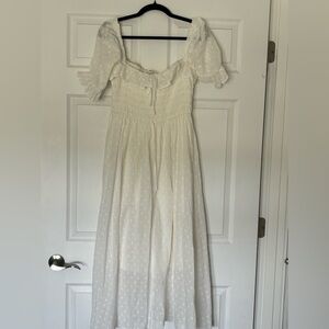 R. YIPOSHA, Women’s Medium, White